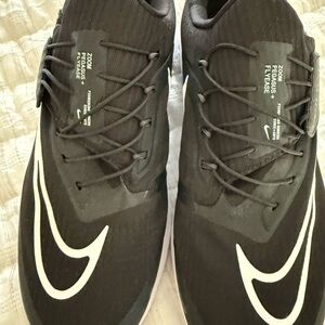 Nike Black and White Athletic Shoes